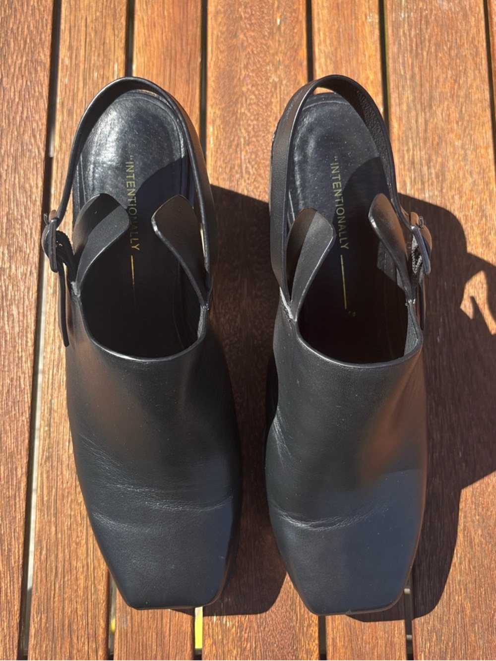 Intentionally Blank Slingback Clogs - Picture 3 of 6
